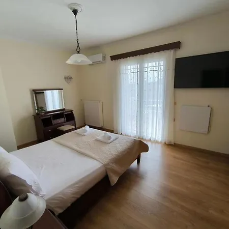 Villa Marina Tsoukaladhes